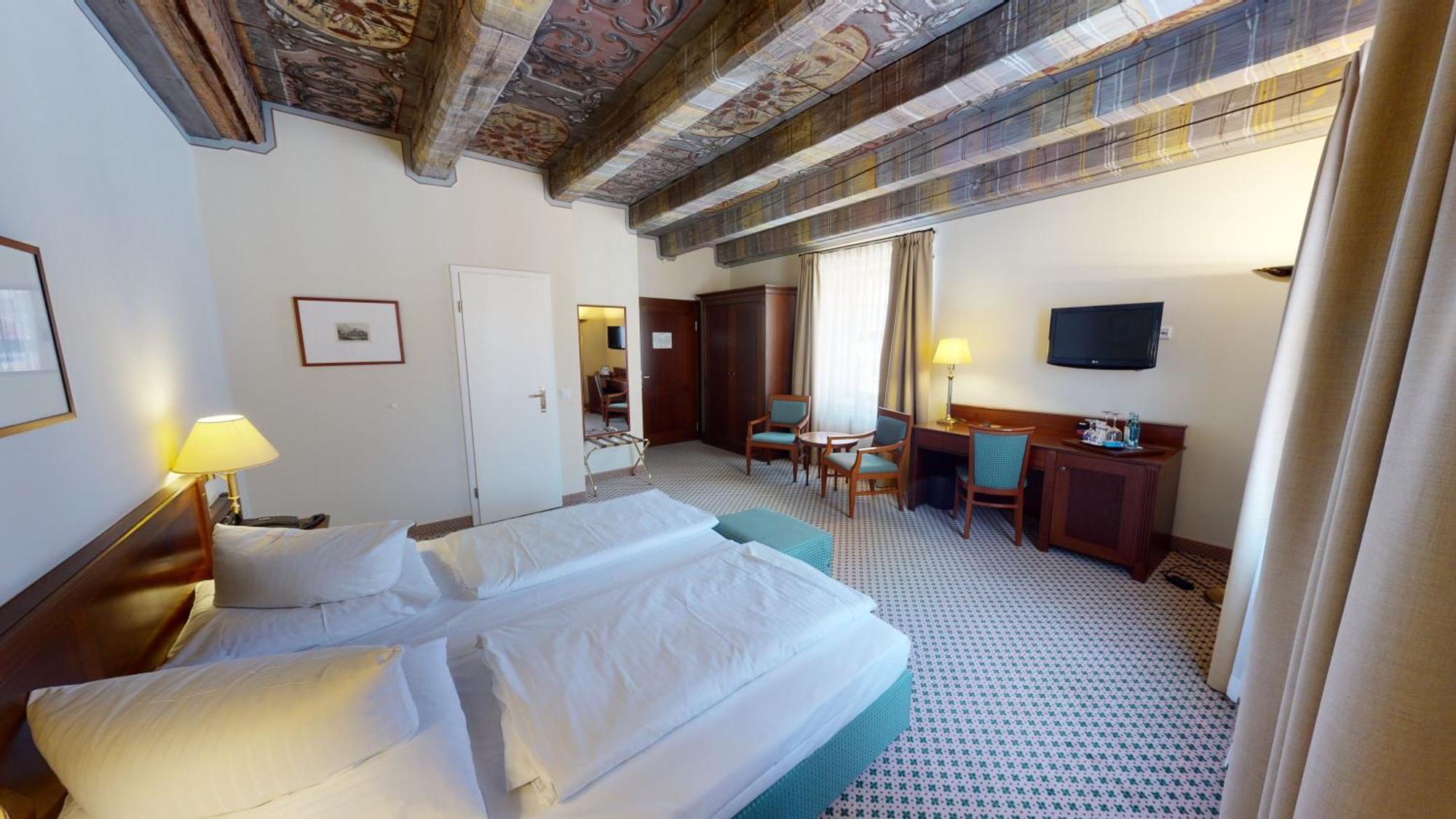 Romantik Tuchmacher Hotel 4*